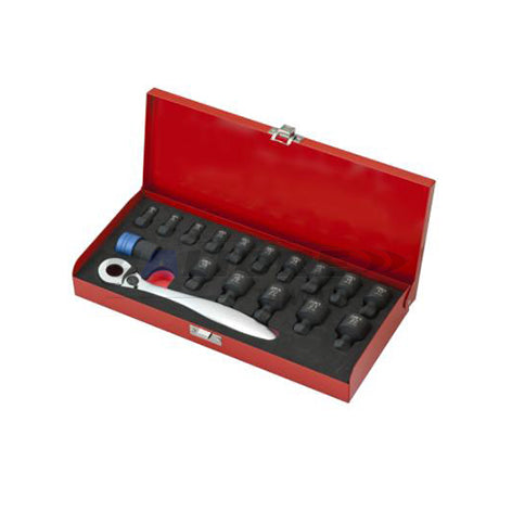 18pc 17mm Wrench & Swivel Socket Set