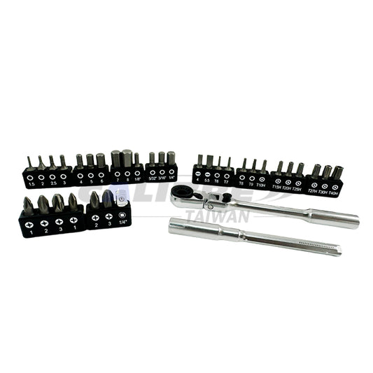 Locking Flex-Head Ratchet and Bit Set