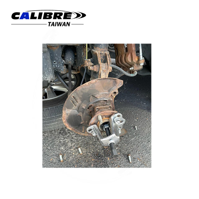 Front Wheel Drive Hub Puller