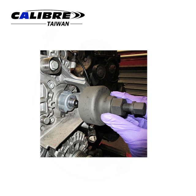 CAJ0228_Diesel_Sprocket_Puller-2