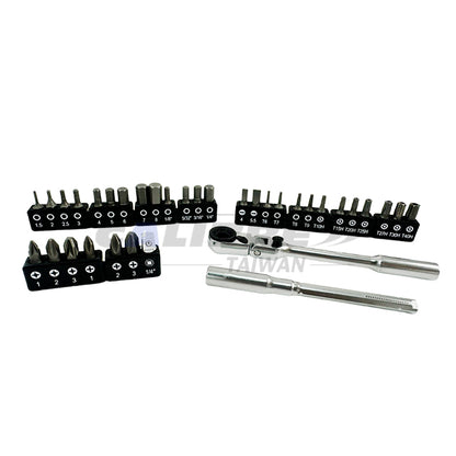 Locking Flex-Head Ratchet and Bit Set